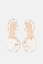 SANDALIAS ATÚN CREMA