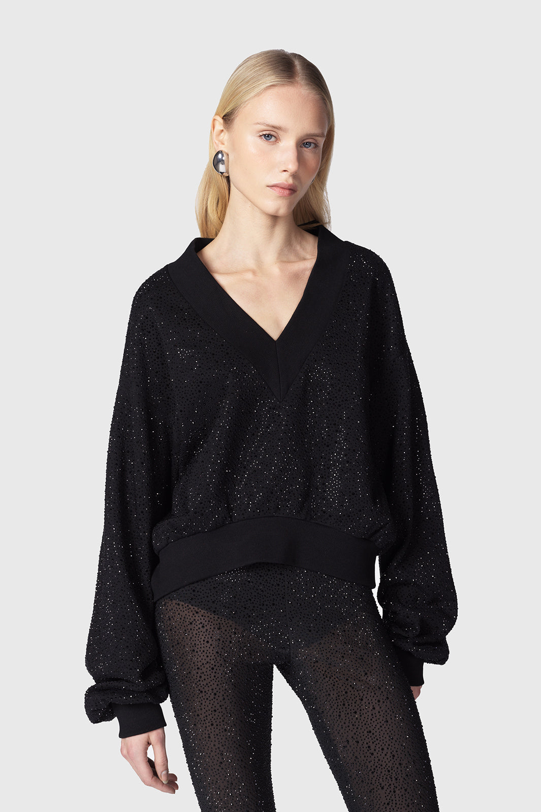 Callion-felpa-over-oversize-nero-con-Seraphyne-Twentyfourhaitch_1_3.jpg