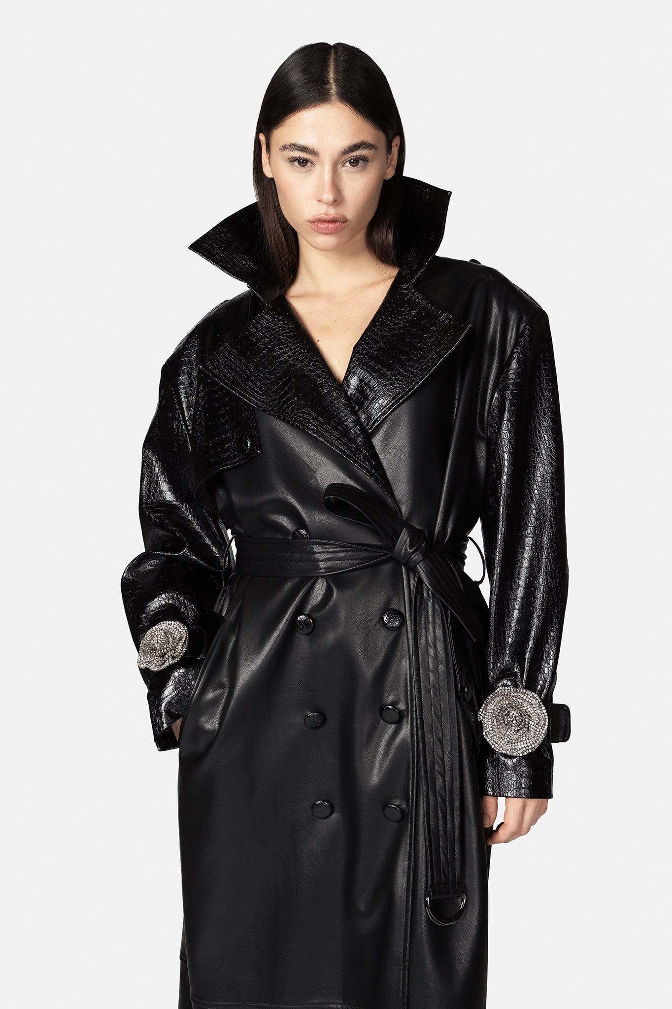 TRENCH GIZEM NEGRO