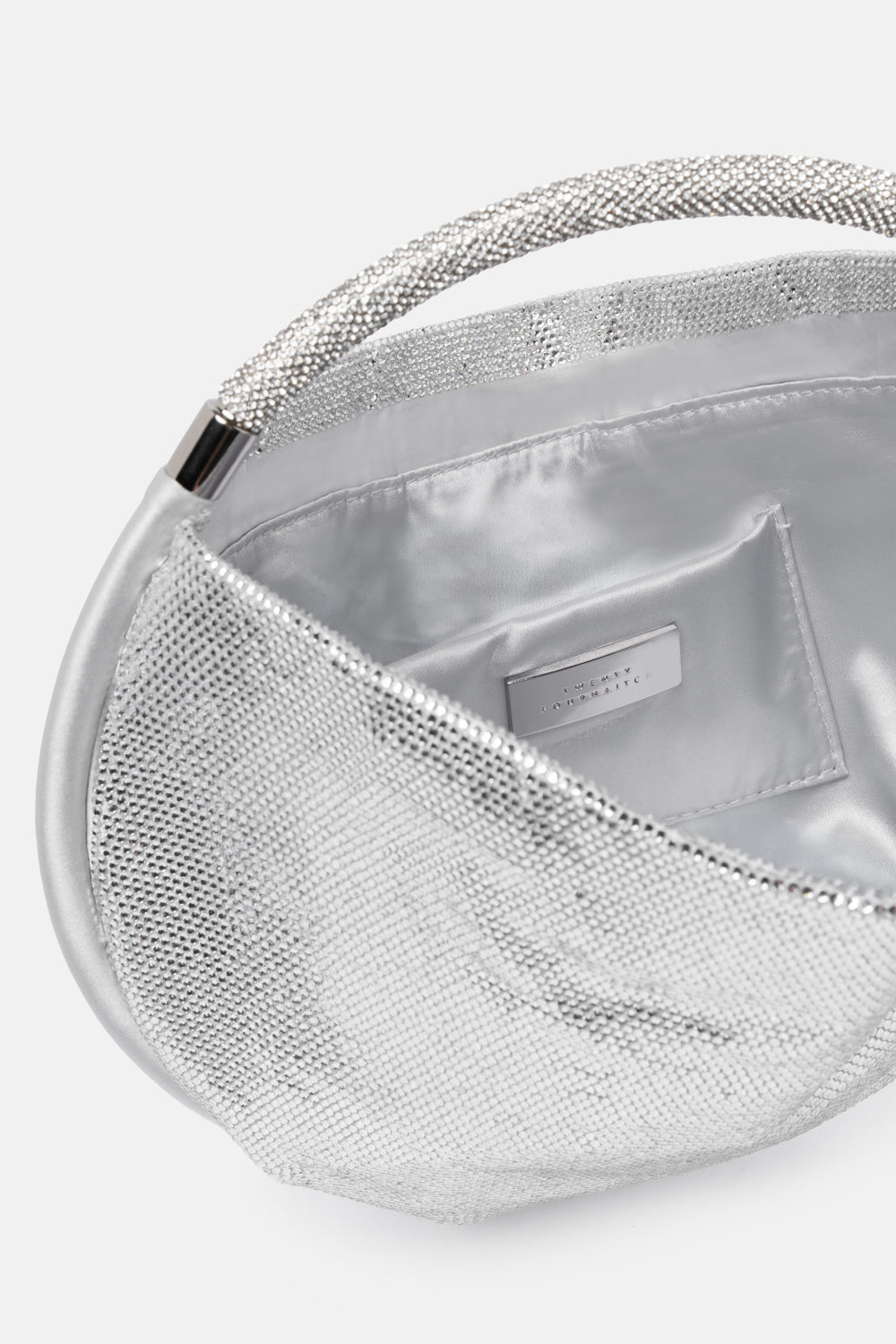 Moon-Bag-borsa-handbag-argento-in-maglia-strass-con-manico-Twentyfourhaitch_3.jpg