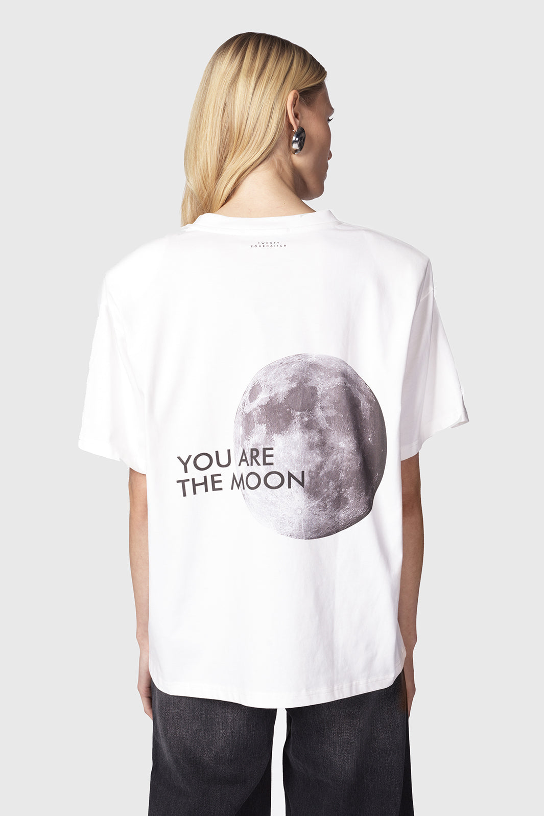 Moon-t-shirt-over-bianco-in-cotone-con-Ori-Twentyfourhaitch_1_2.jpg