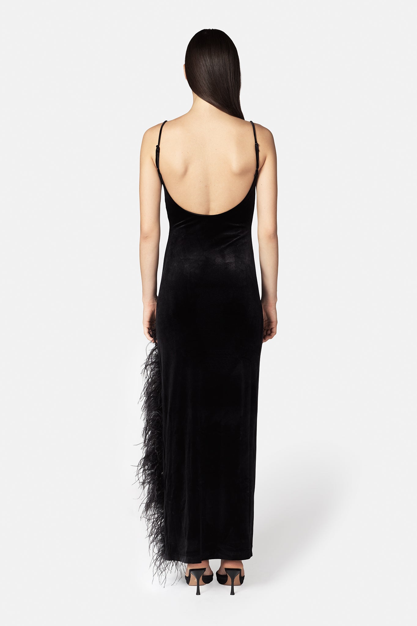 VESTIDO NUNKI NEGRO