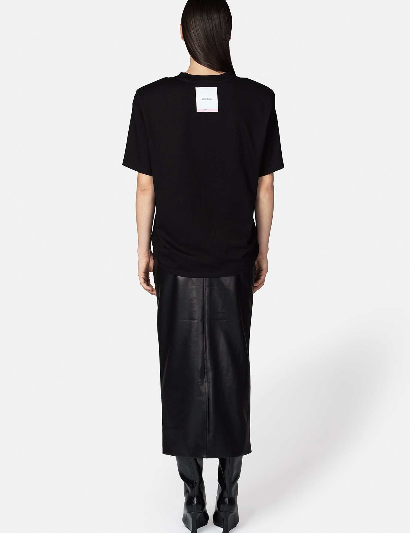 POLA_SHIRT_CAE_3.jpg