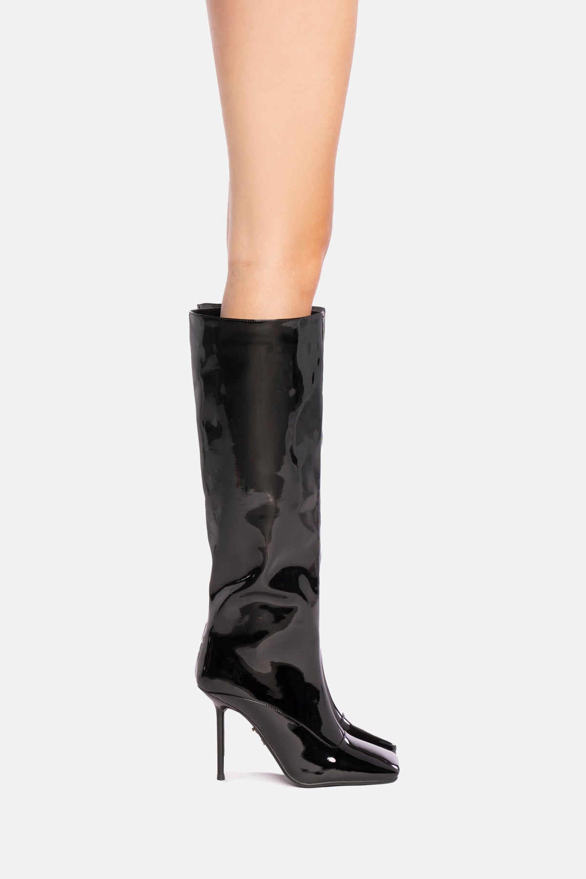 BOTA ALTA TISH NEGRA