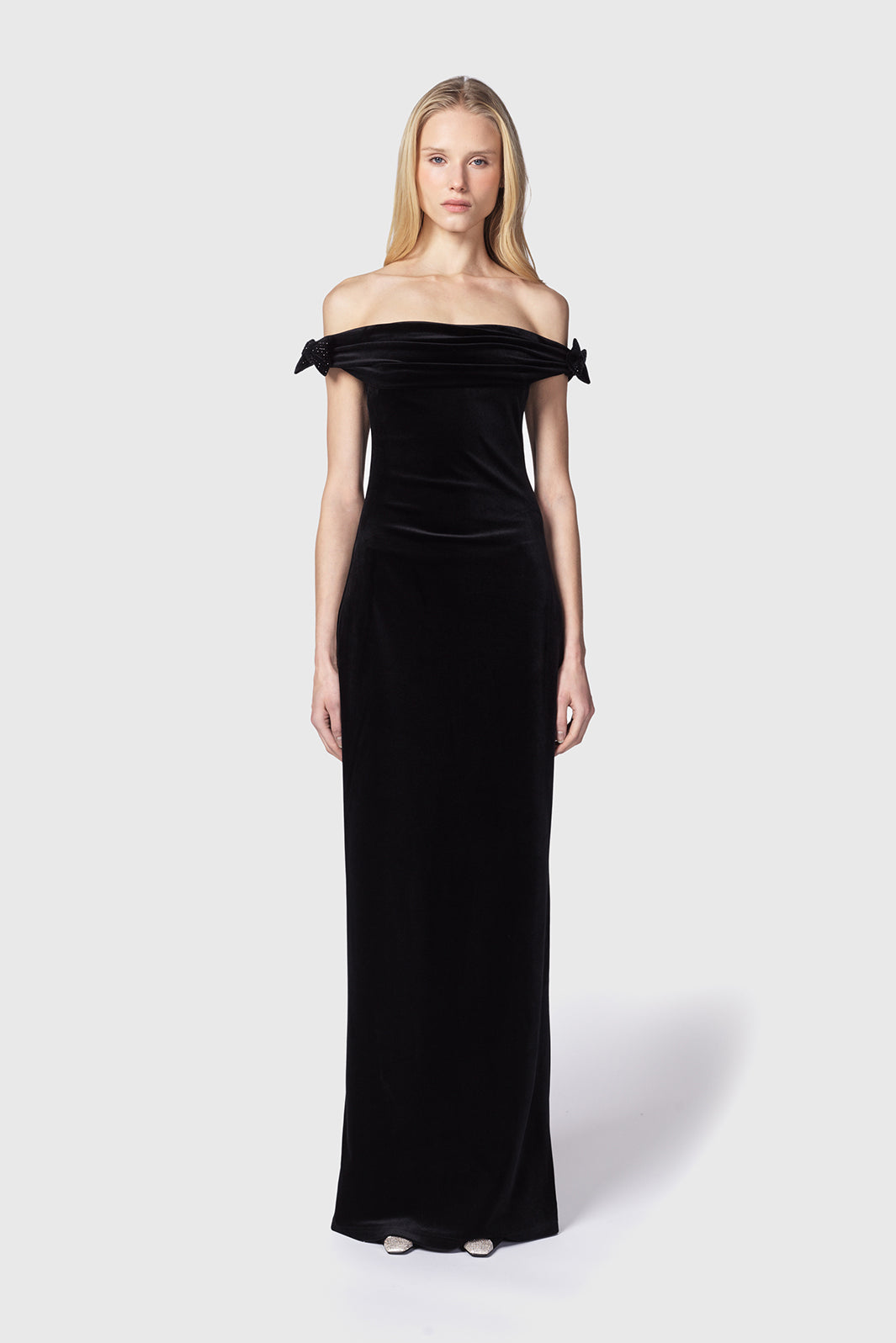 Zoran-abito-lungo-nero-in-velluto-con-strass-Twentyfourhaitch_1_1.jpg