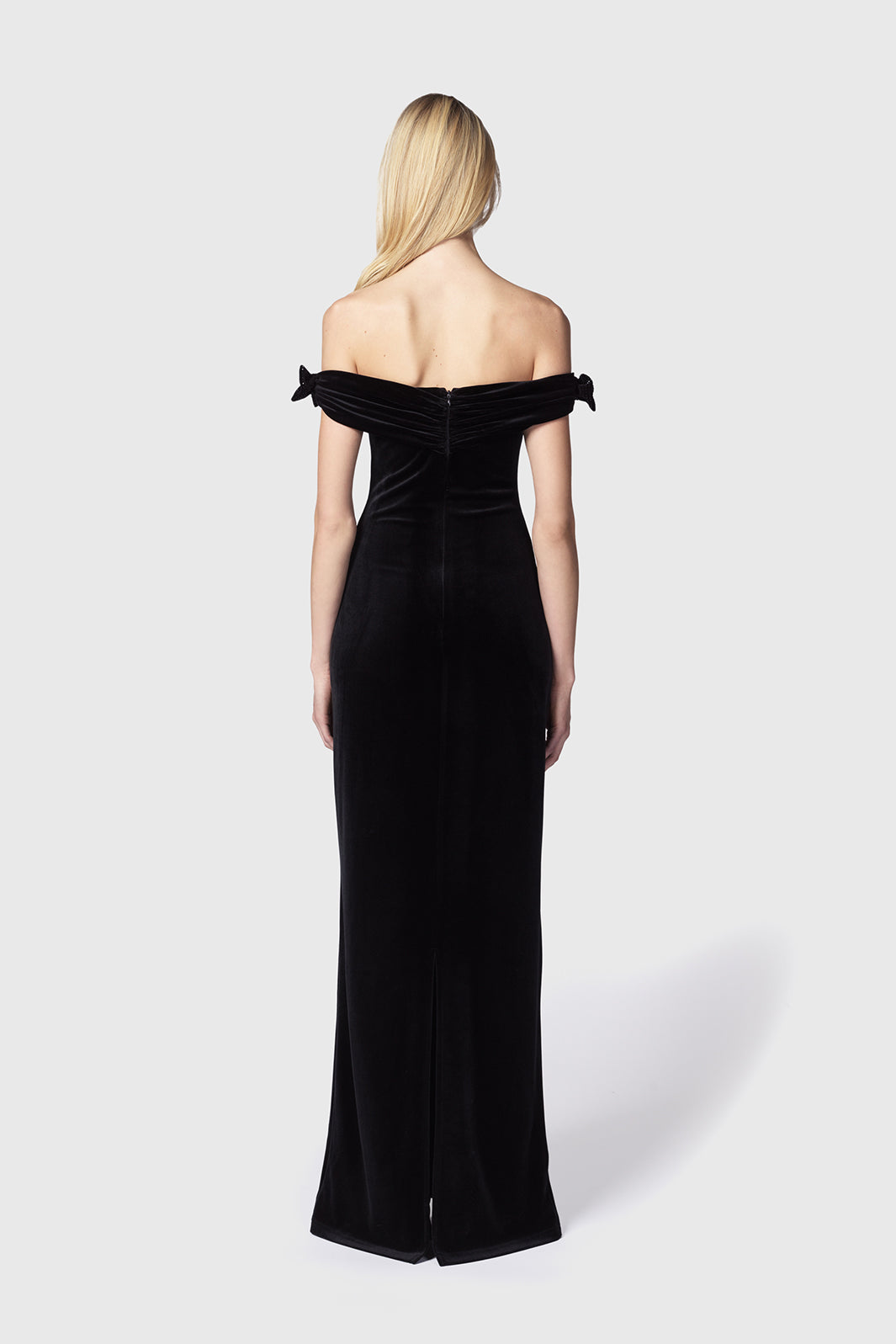 Zoran-abito-lungo-nero-in-velluto-con-strass-Twentyfourhaitch_1_2.jpg