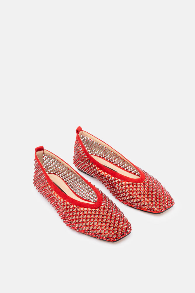 Zyrel – ballerina rossa | TWENTYFOURHAITCH – vista tre quarti