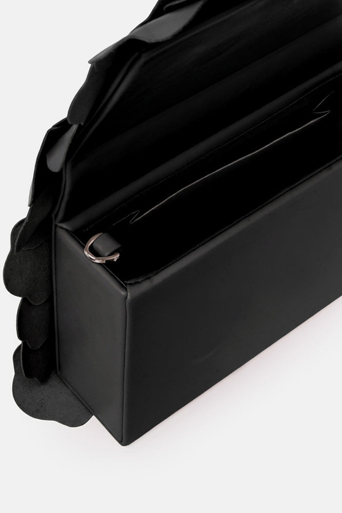 BOLSO DE MANO CALETA NERA