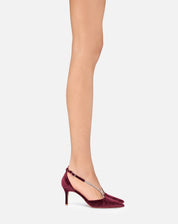 Feriel – décolleté bordeaux | TWENTYFOURHAITCH – indossata dalla modella