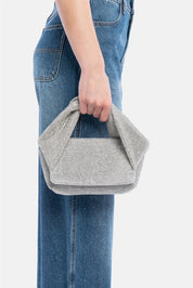 Yllure – handbag argento | TWENTYFOURHAITCH – indossata dalla modella