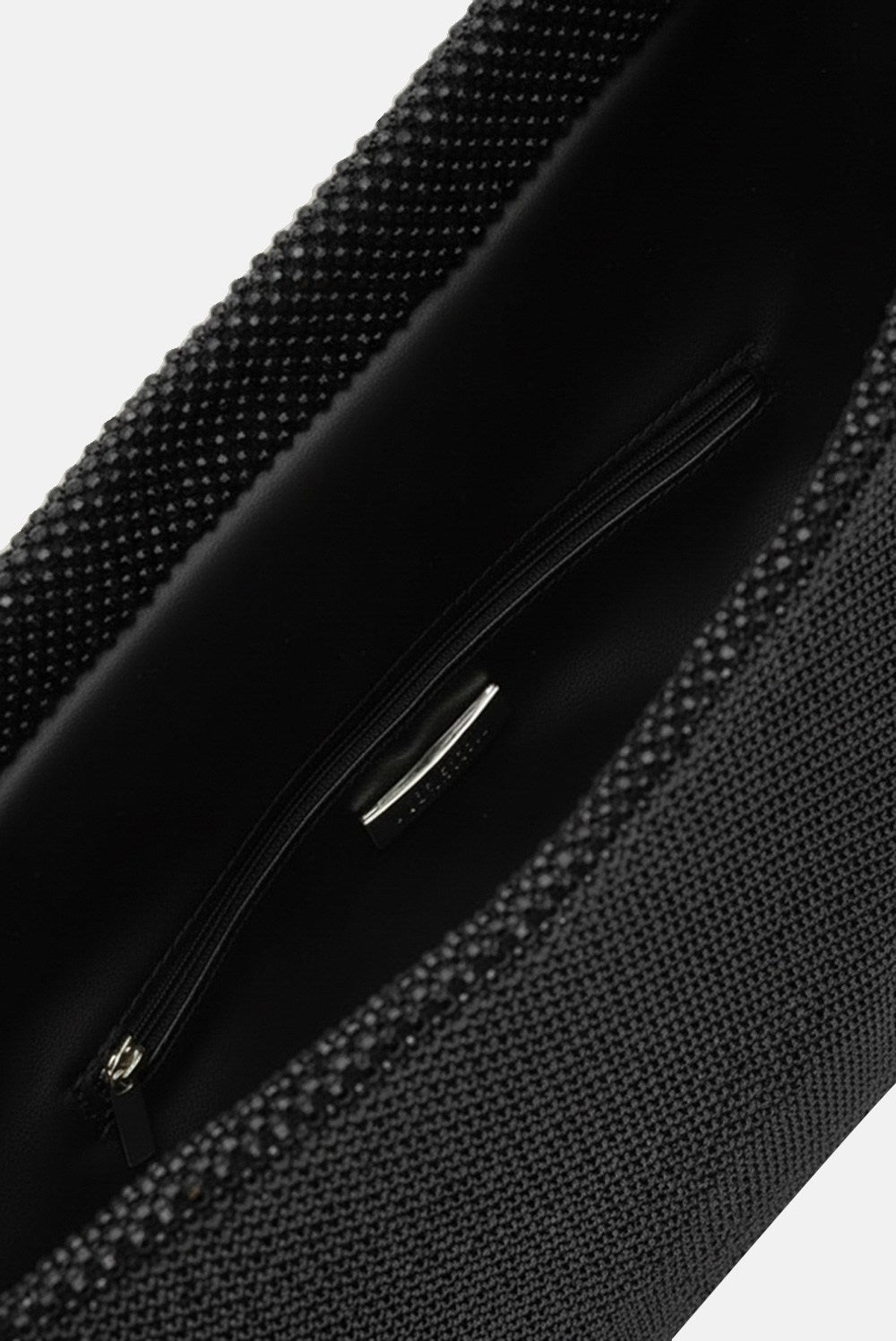 Dunham – maxi pouch nera | TWENTYFOURHAITCH – dettaglio
