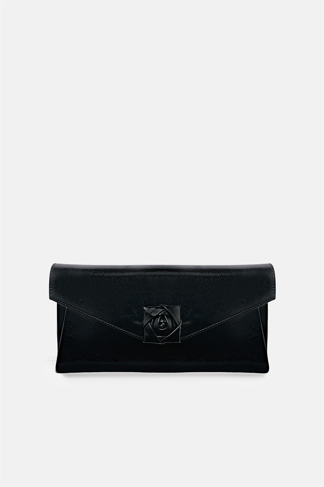 Larken – pochette nera in vernice | TWENTYFOURHAITCH – vista frontale
