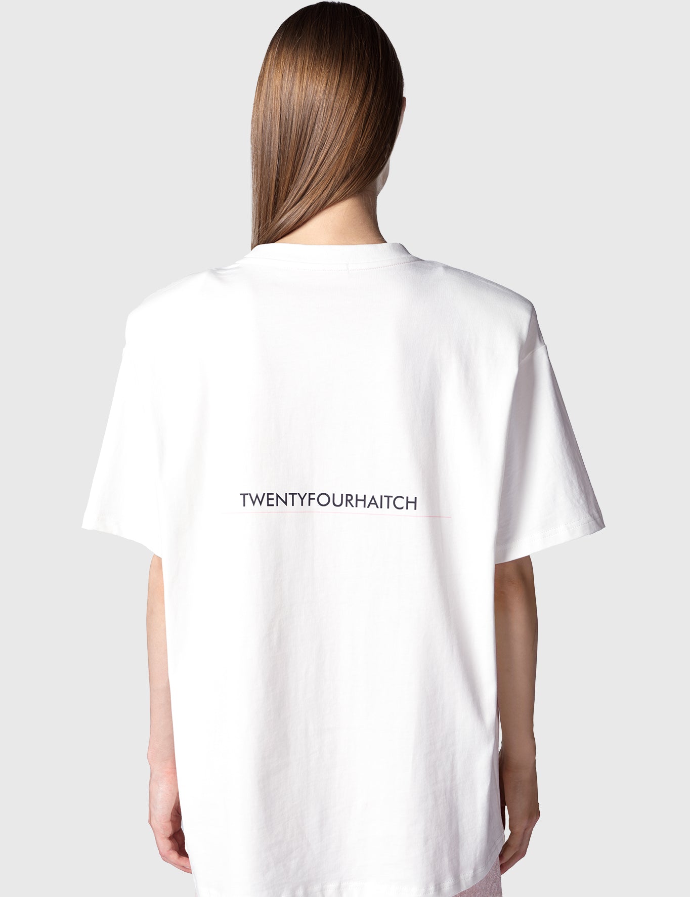 t-shirt-be-light-bianco-mezza-manica-new-arizona-pantalone-paillettes-twentyfourhaitch_1_2.jpg